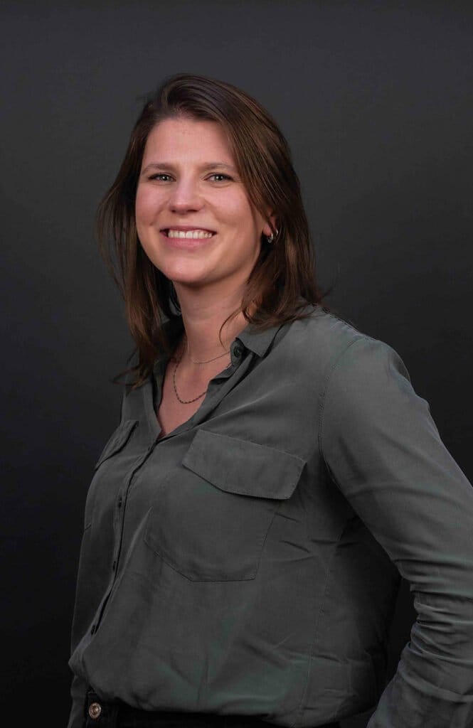 Romy Halfpenny – Vos